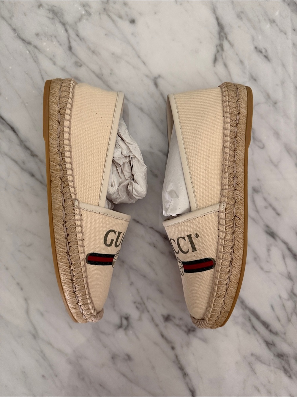 Gucci Brand New Cream Canvas Espadrilles with Logo - Picture 4 of 6